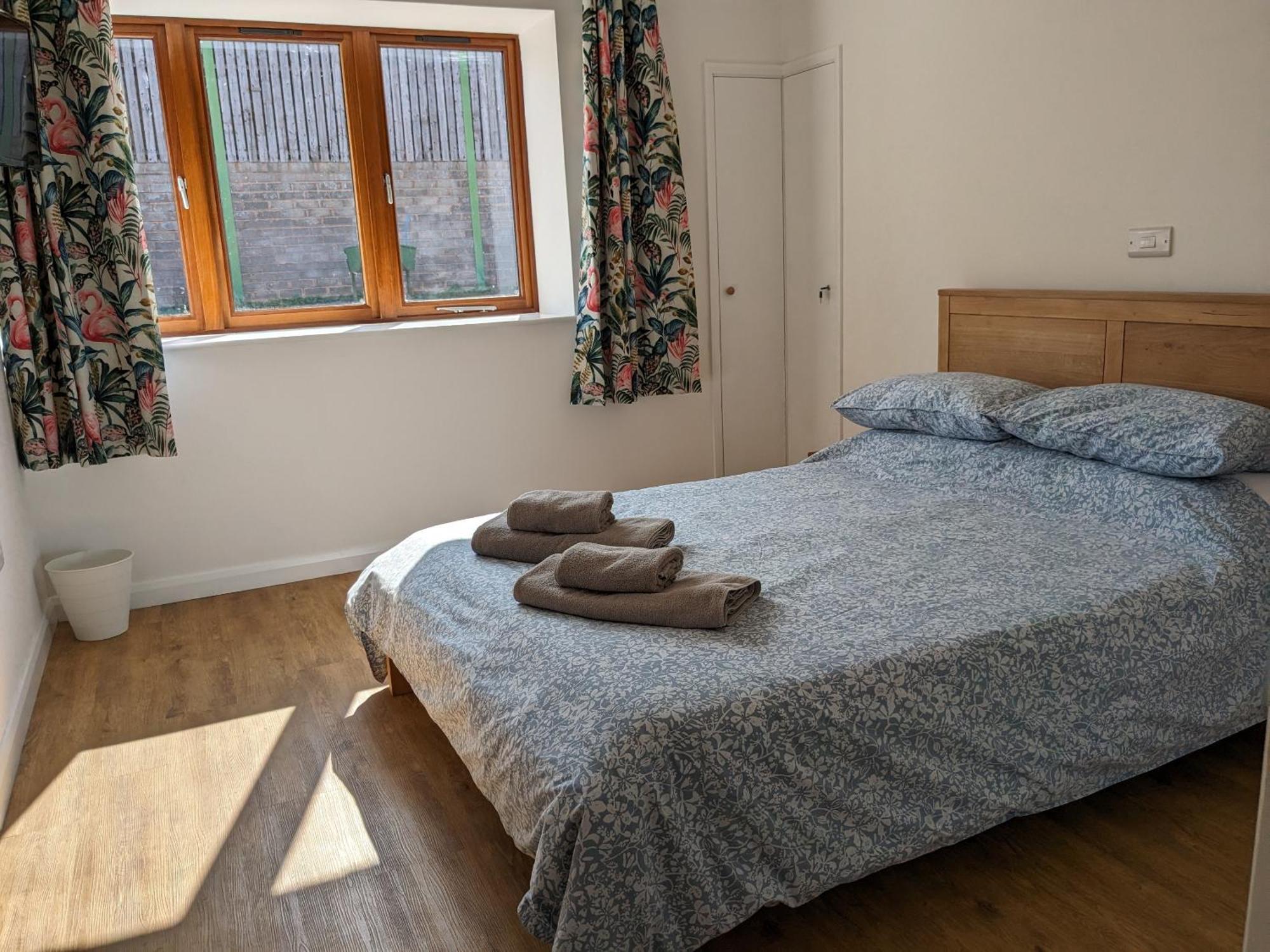 Courtbrook Farm Apartments Exeter Room photo